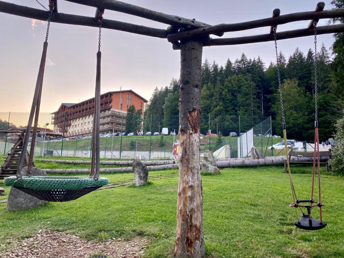 Apartment Emilka Tale-Wellness 5 Min-Balcony-Hiking-View Horná Lehota Buitenkant foto